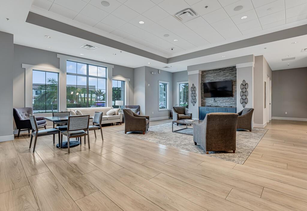 FIELDS AT GULFSTREAM POLO - Residential