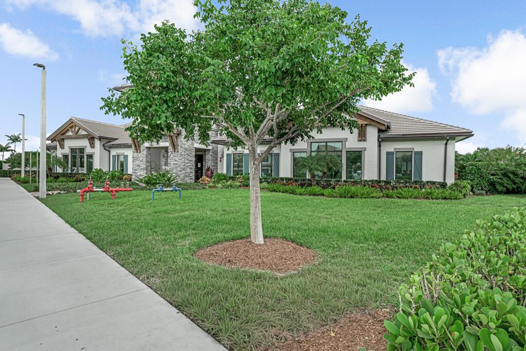 FIELDS AT GULFSTREAM POLO - Residential