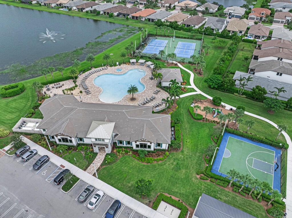 FIELDS AT GULFSTREAM POLO - Residential