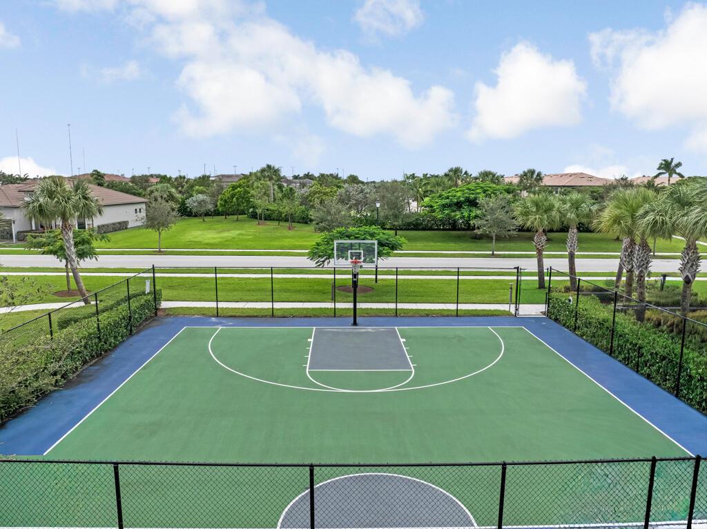 FIELDS AT GULFSTREAM POLO - Residential