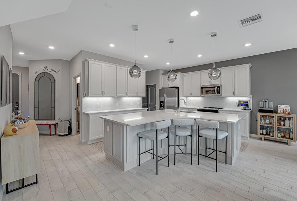 FIELDS AT GULFSTREAM POLO - Residential