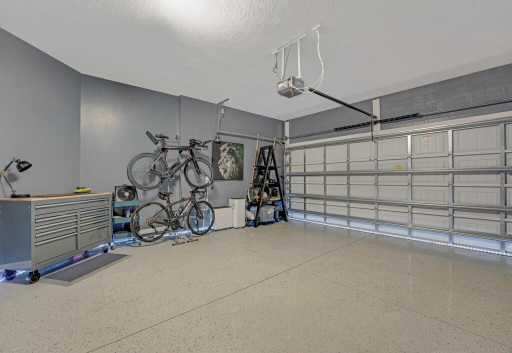 FIELDS AT GULFSTREAM POLO - Residential