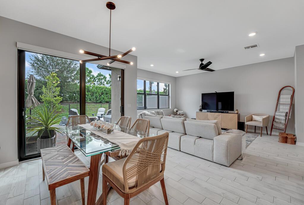 FIELDS AT GULFSTREAM POLO - Residential