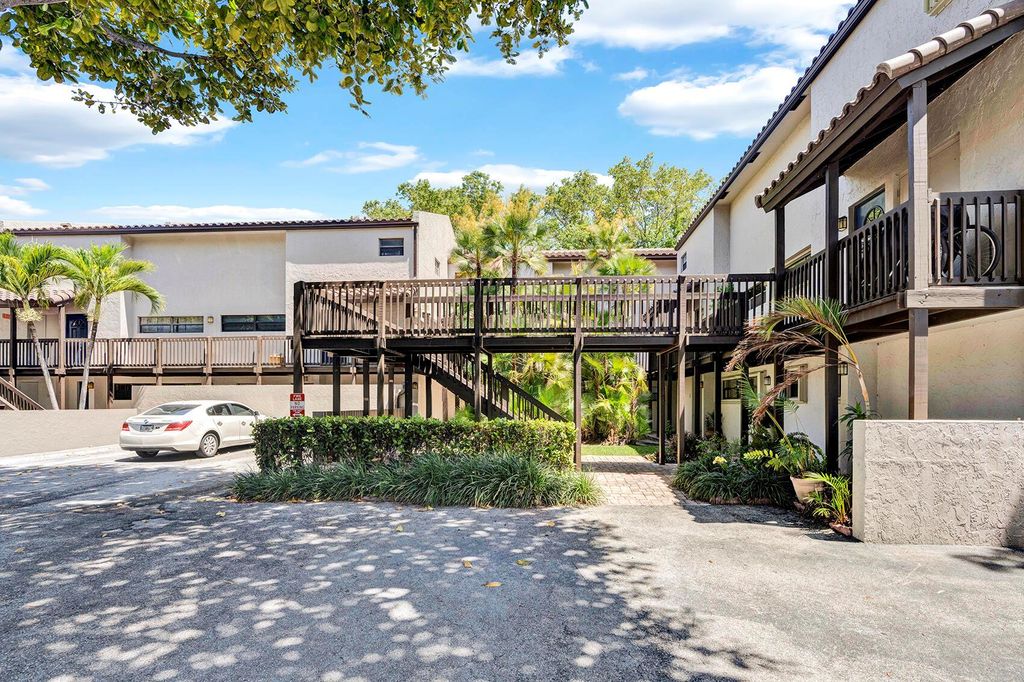 Photo of 149 NW 70th Street #205b, Boca Raton, FL 33487 (MLS # R11090131)