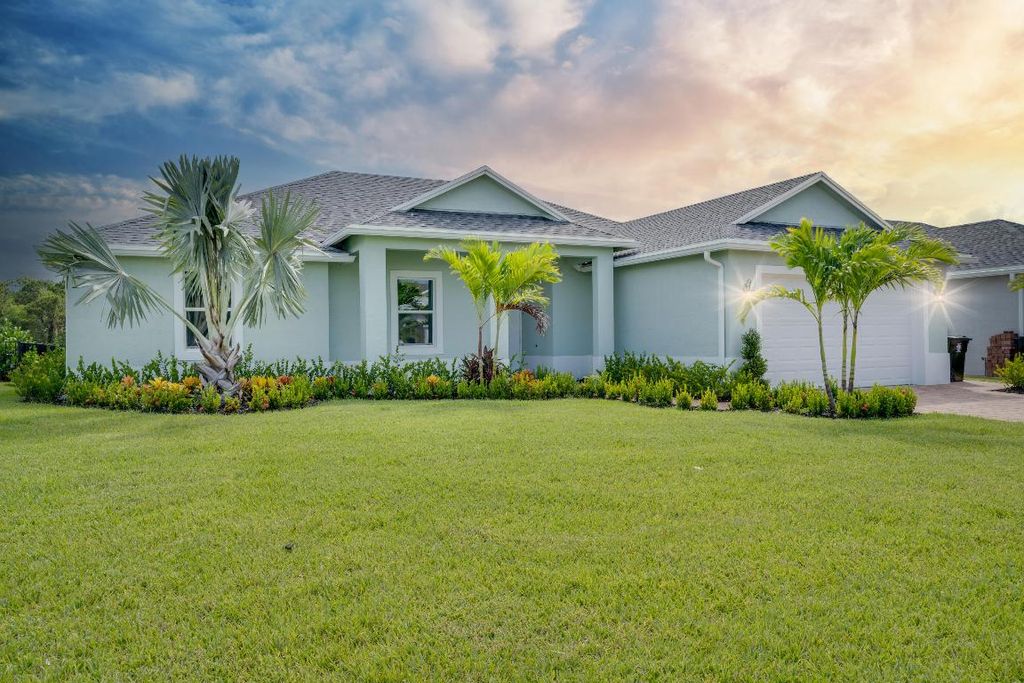 Photo of 388 SW Vista Lake Drive, Port Saint Lucie, FL 34953 (MLS # R11073534)