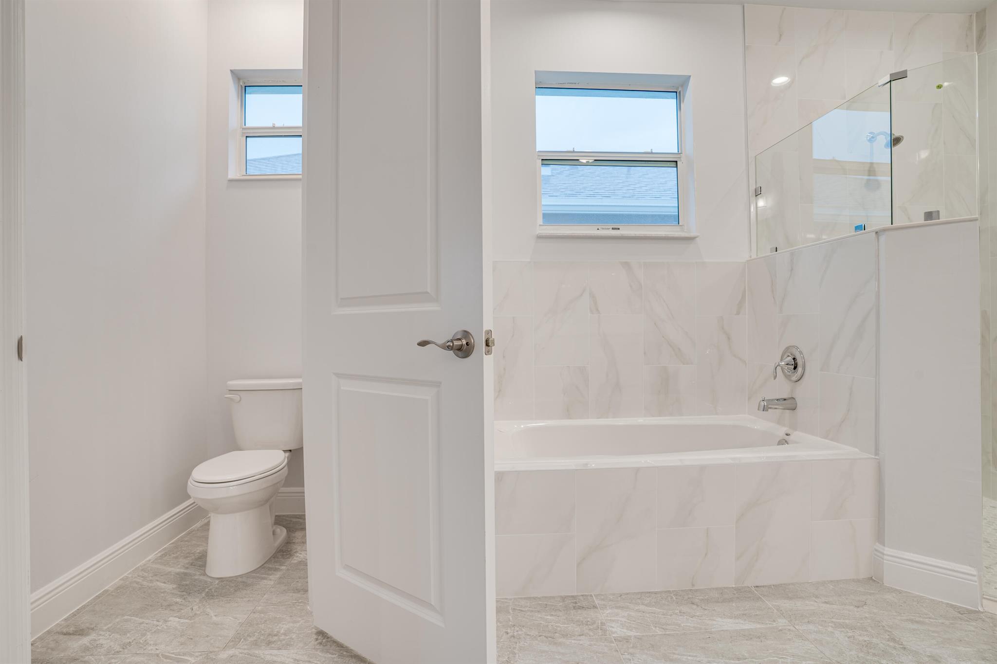 SAWGRASS LAKES PHASE 3A - Residential