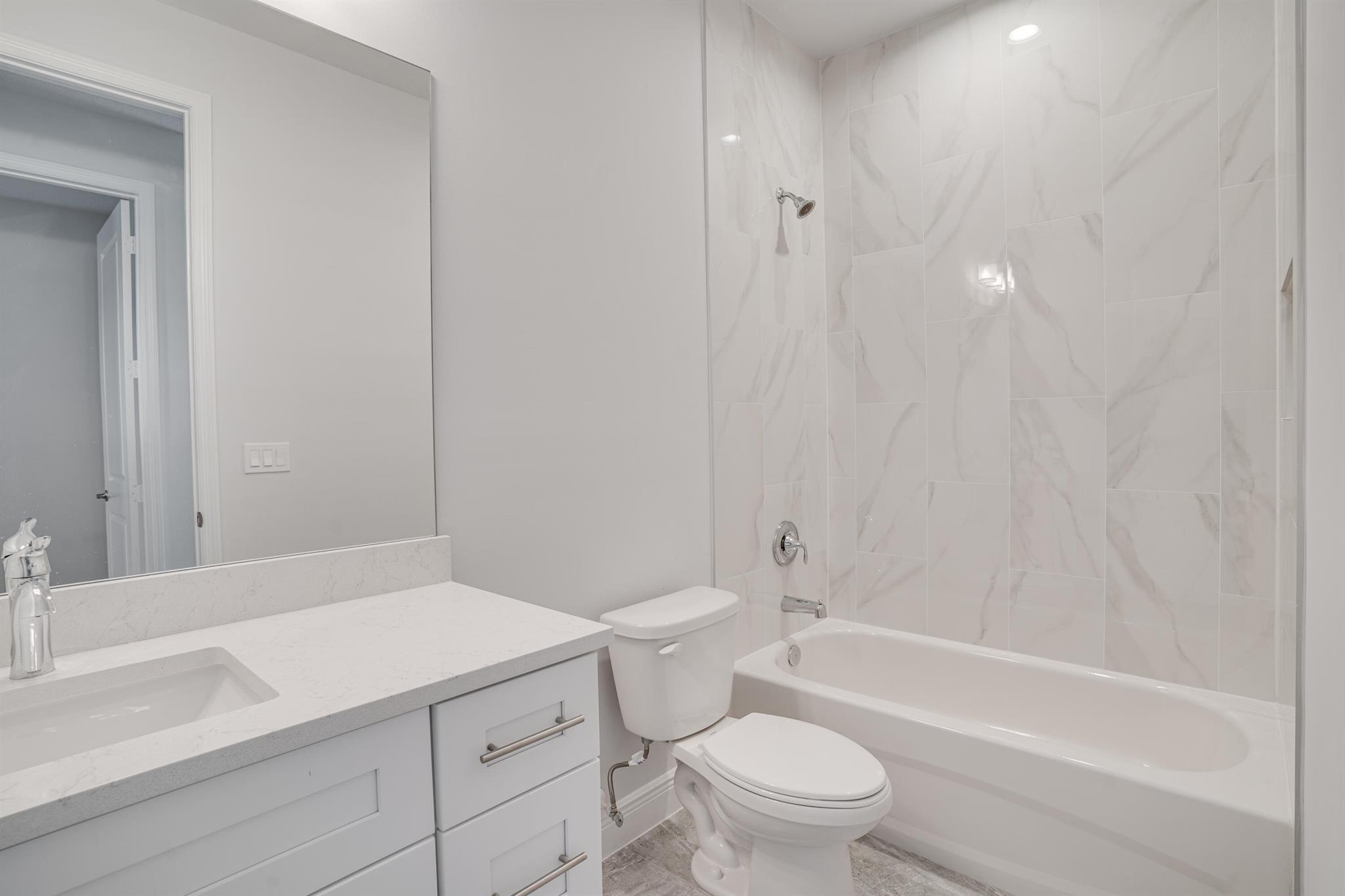 SAWGRASS LAKES PHASE 3A - Residential