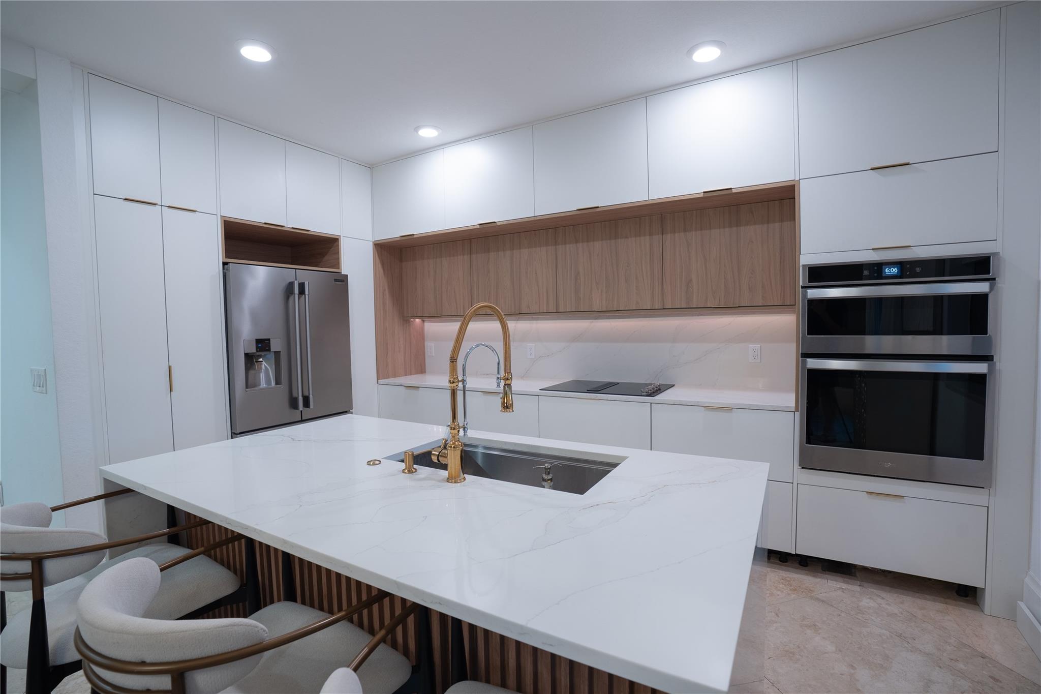 Simonton Court 176-49 B - Residential Lease