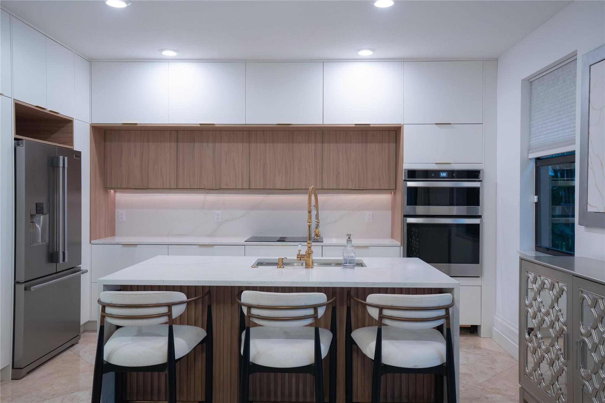 Simonton Court 176-49 B - Residential Lease