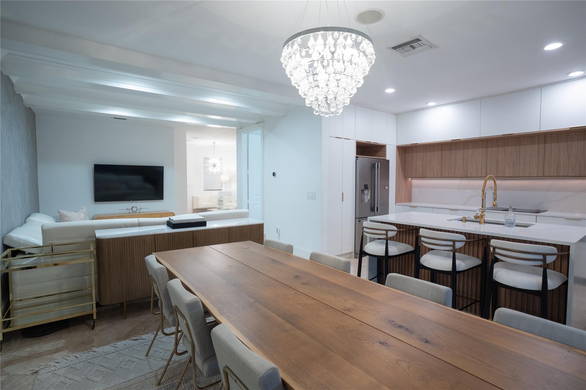 Simonton Court 176-49 B - Residential Lease