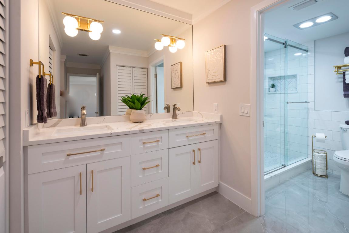 GREENS OF BOCA LAGO CONDO - Residential