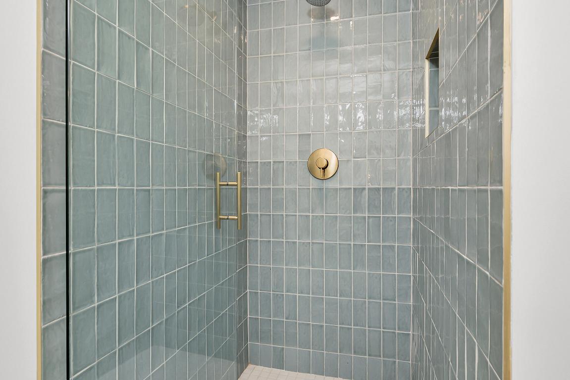 Natiivo at The Gale Hotel - Residential Lease