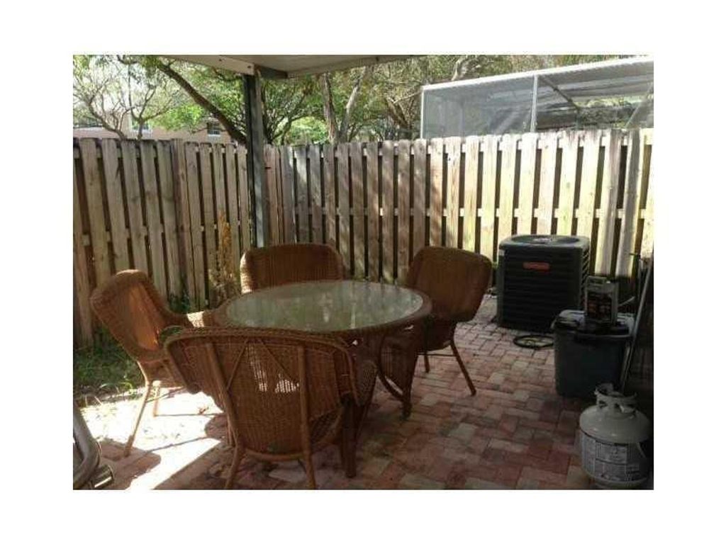Photo of 5033 SW 121st Terrace, Cooper City, FL 33330 (MLS # F10533288)