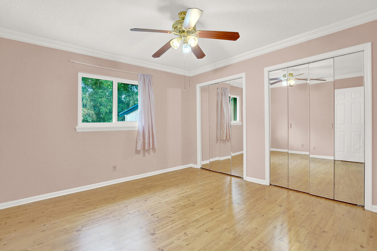 LOXAHATCHEE GROVES - Residential