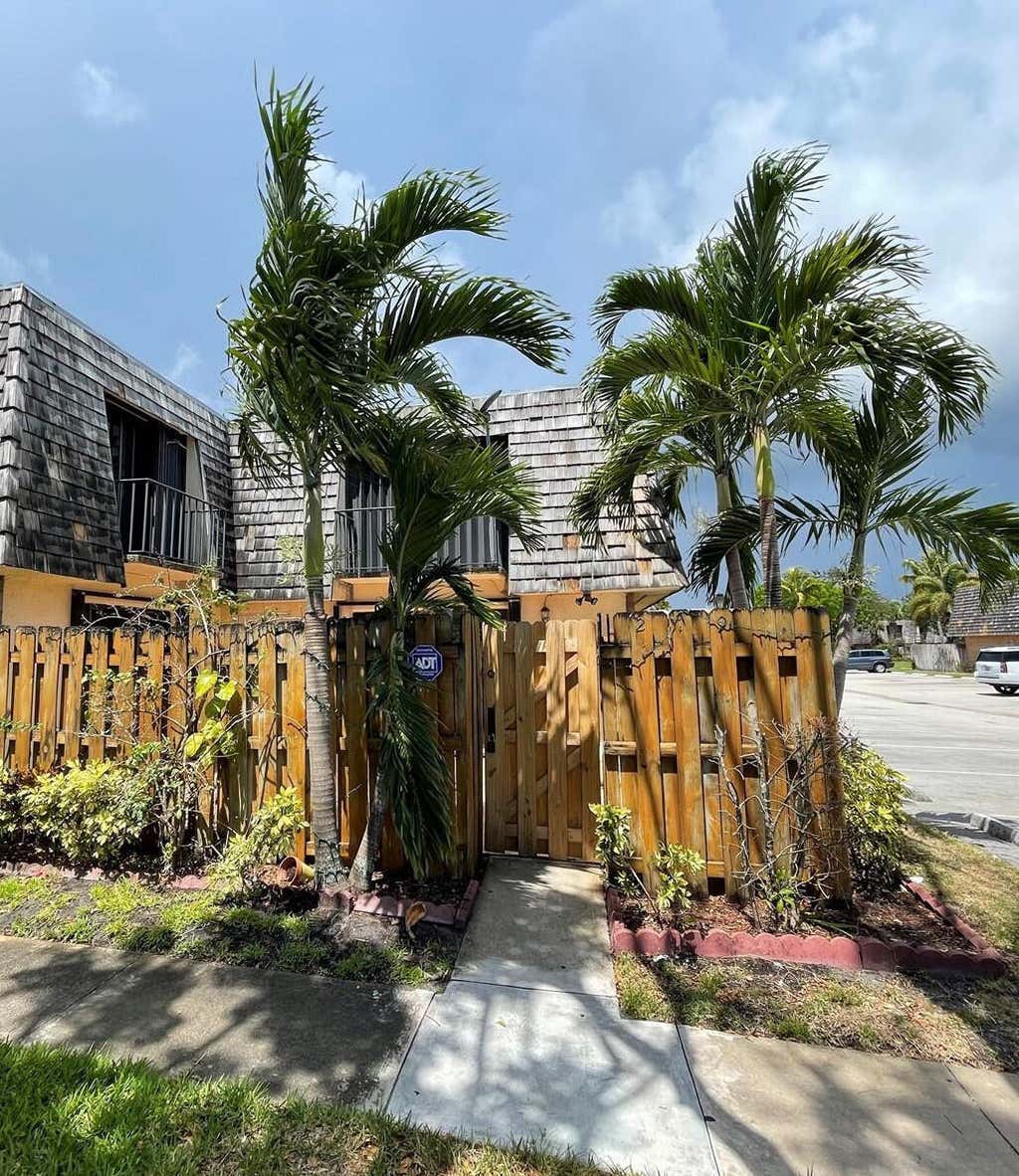 Photo of 219 LAKE ARBOR Drive #219, Palm Springs, FL 33461 (MLS # B26068896)