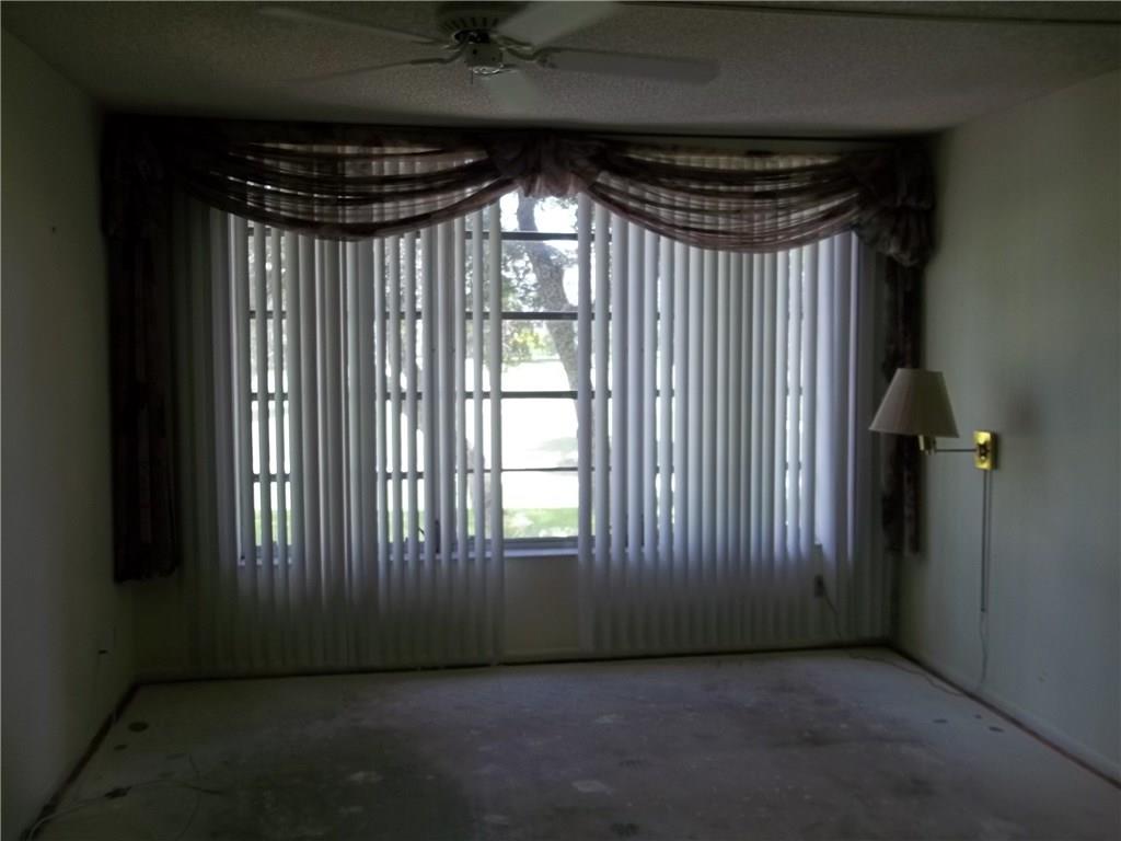 PALM AIRE C C - Residential