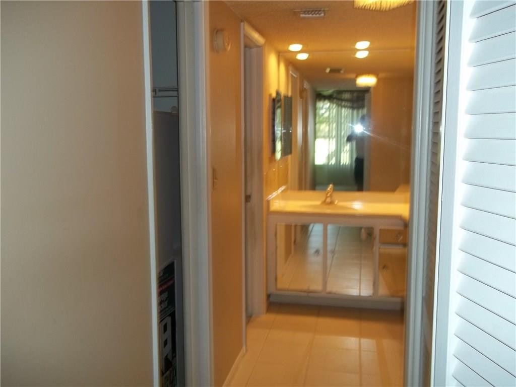 PALM AIRE C C - Residential