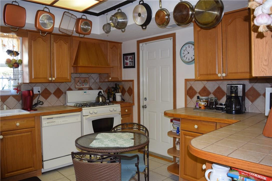 PASADENA LAKES - Residential