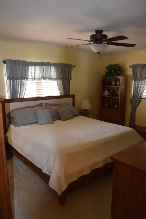 PASADENA LAKES - Residential