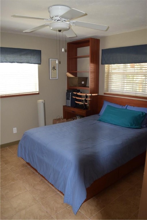 PASADENA LAKES - Residential