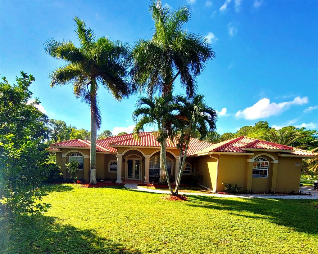 Photo of 17842 31st Rd, Loxahatchee, FL 33470 (MLS # F10533096)