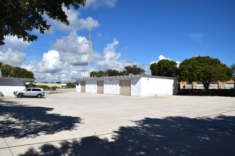 281 Old Dixie Highway Tequesta FL 33469