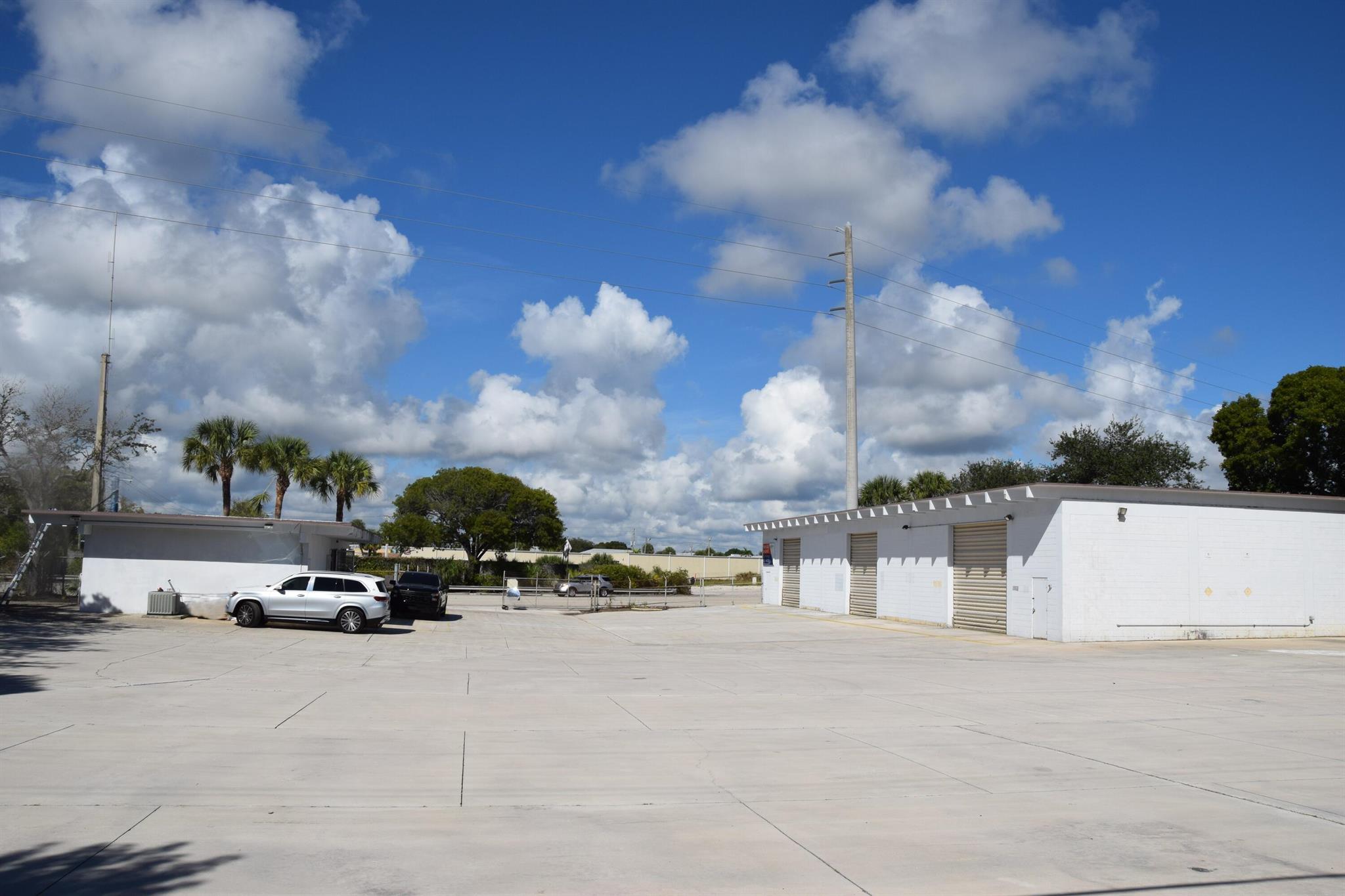 281 Old Dixie Highway