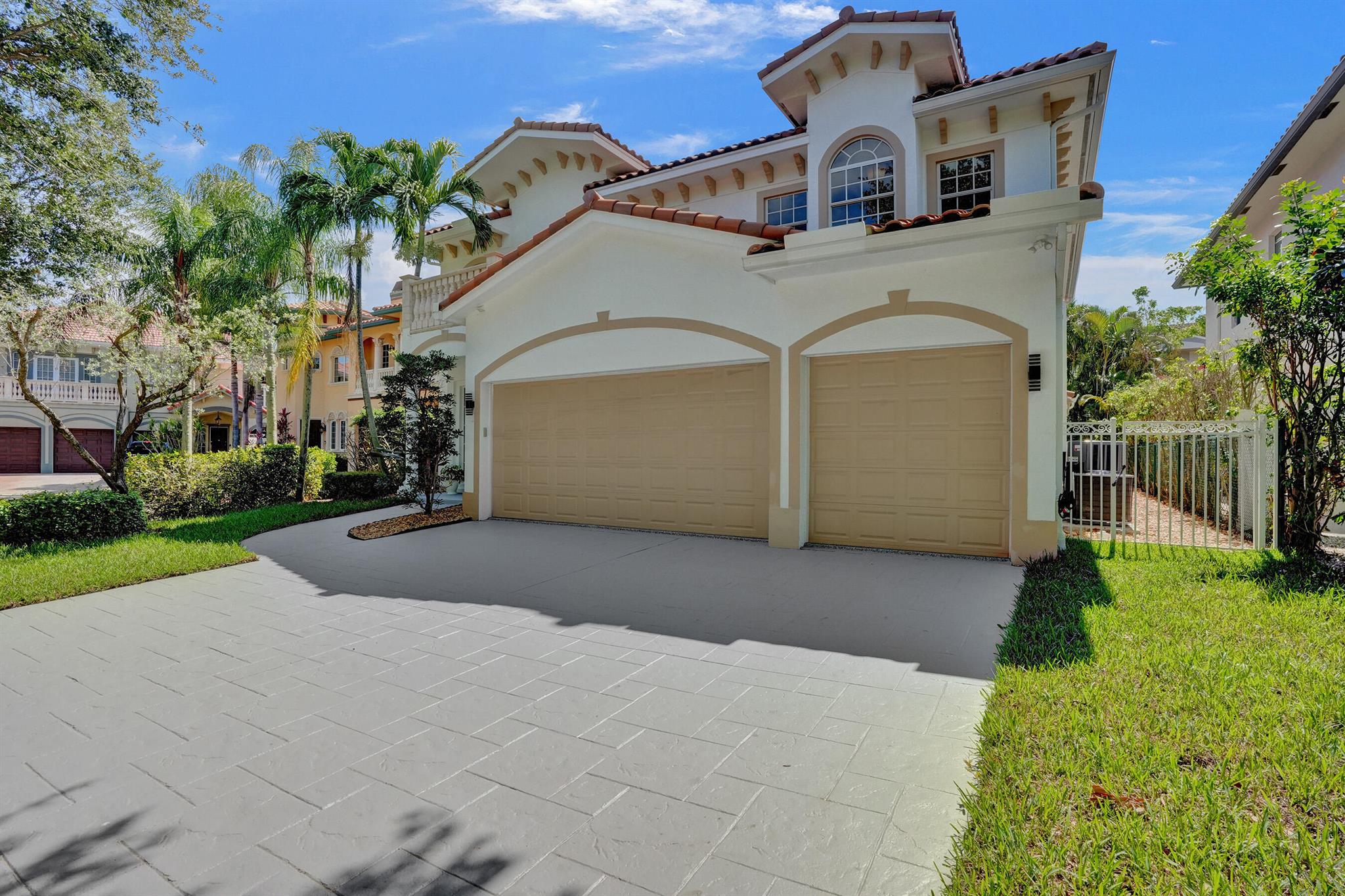1835 Copley Place