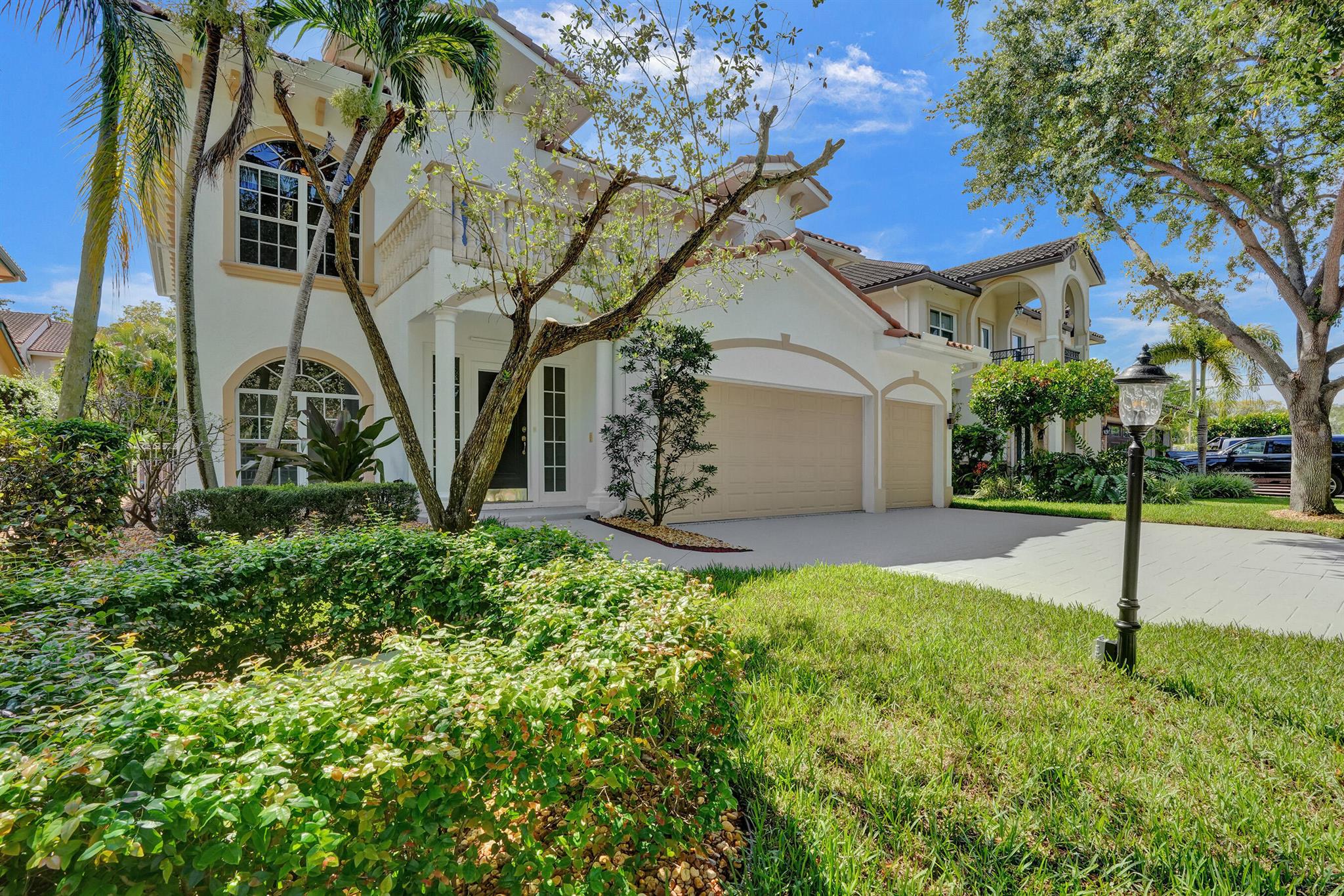 1835 Copley Place