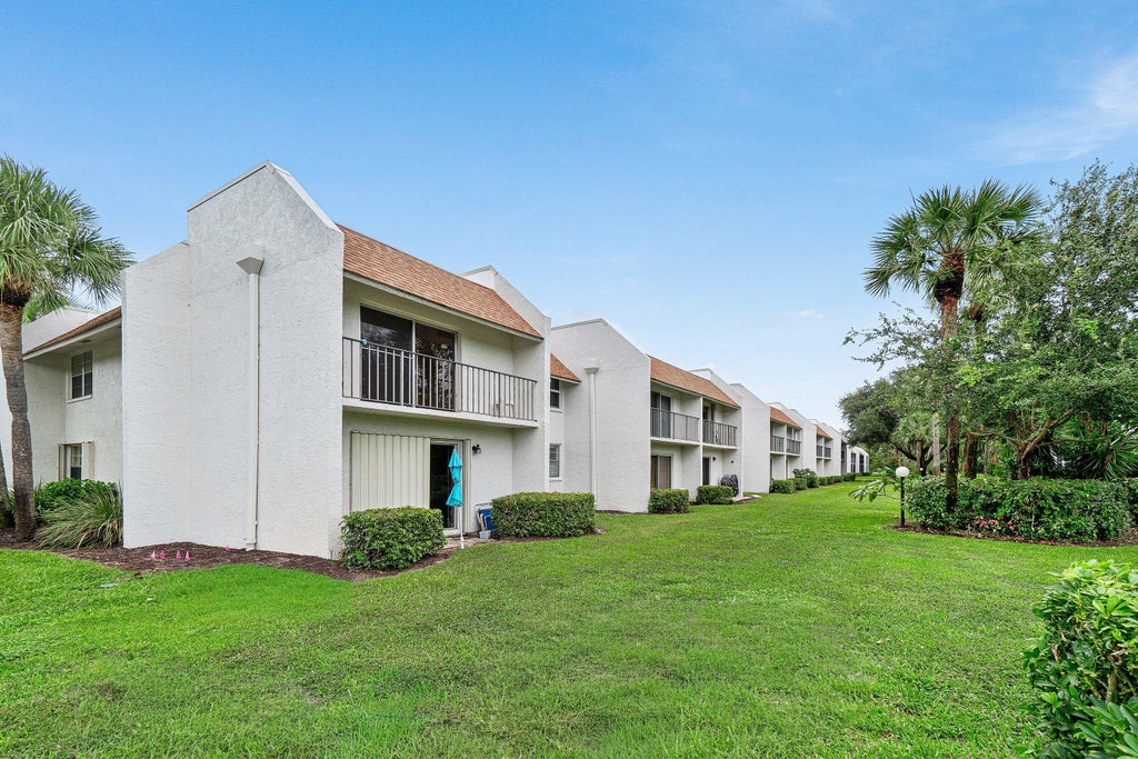 Photo of 2925 SW 22ND Avenue #2080, Delray Beach, FL 33445 (MLS # B26083126)