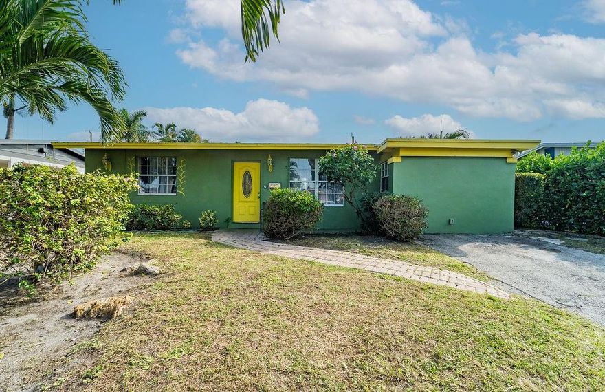 This property is being sold AS IS, and the seller is not going to do any repairs.  Attention investors & builders.  Great investment opportunity!  No HOA!  Roof 2014.  Water heater approximately 2 years old, per seller.  AC 2011, per seller.  AC full tune-up was done 2 years ago, per seller. Will not last.