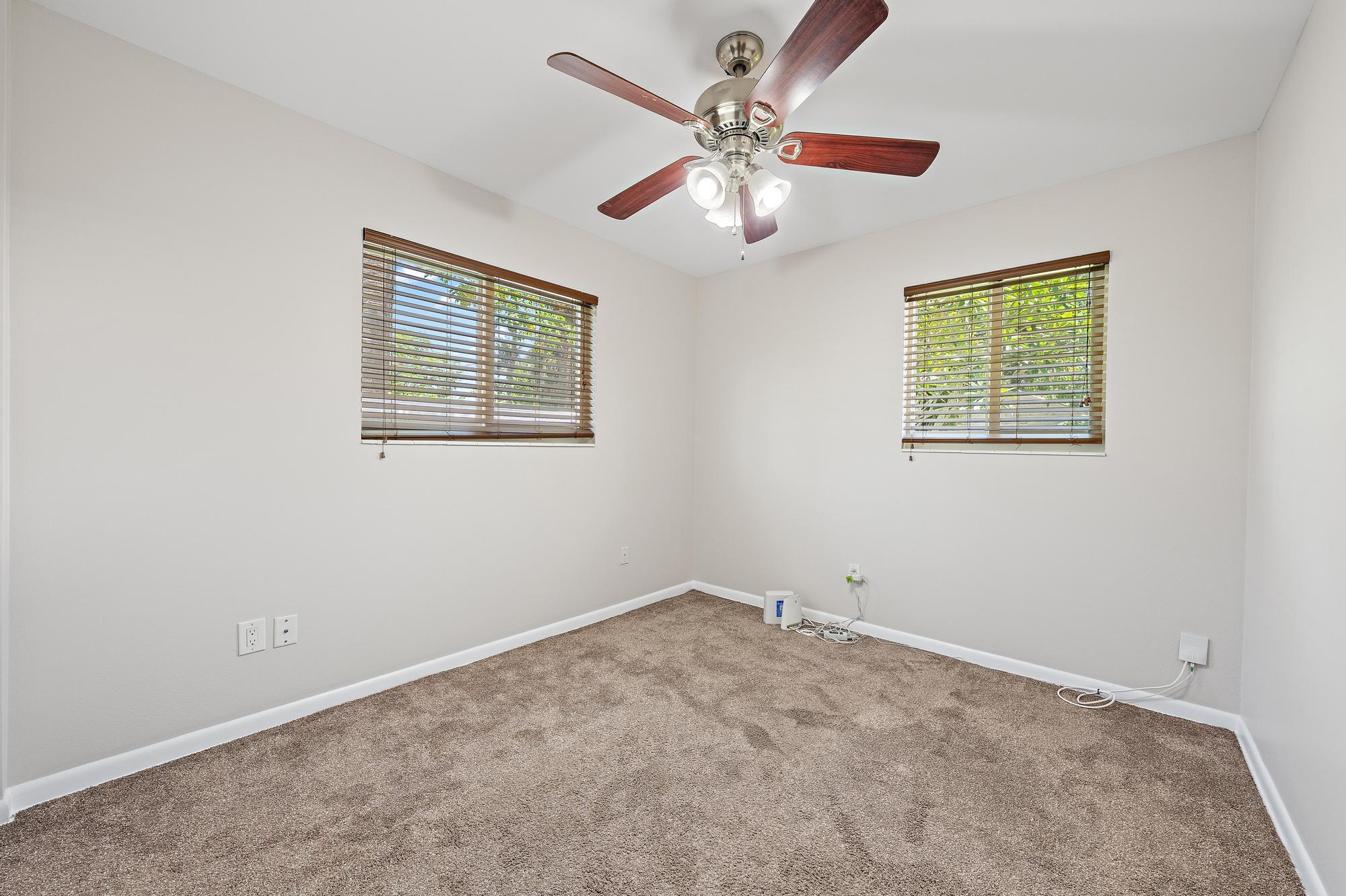 PALM BEACH GARDENS ESTATES - Residential Lease