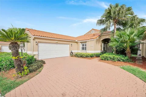 19910 Stockholm Dr, Boca Raton, FL 33434 - MLS#: F10487873