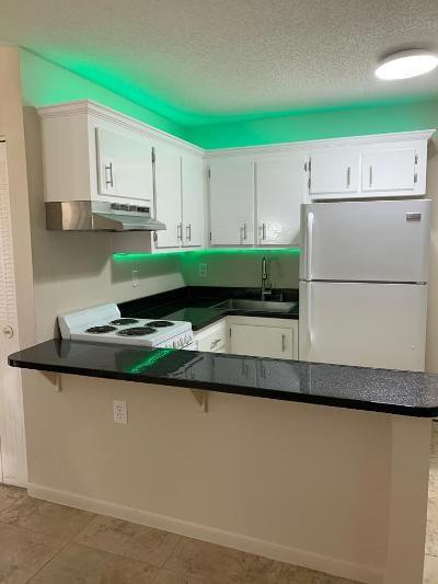 VILLAGE PARK AT OAKLAND - Residential