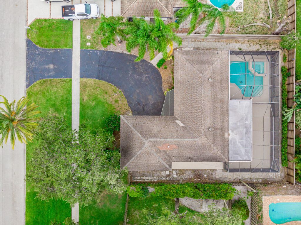 Photo of 276 SW 7th Avenue, Boca Raton, FL 33486 (MLS # B26019724)