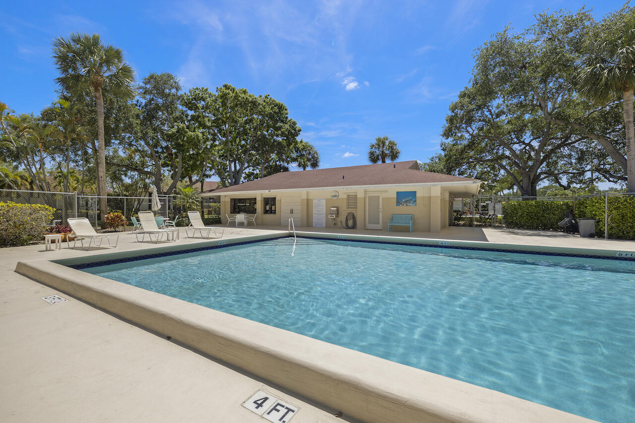 CHASEWOOD OF JUPITER - Residential