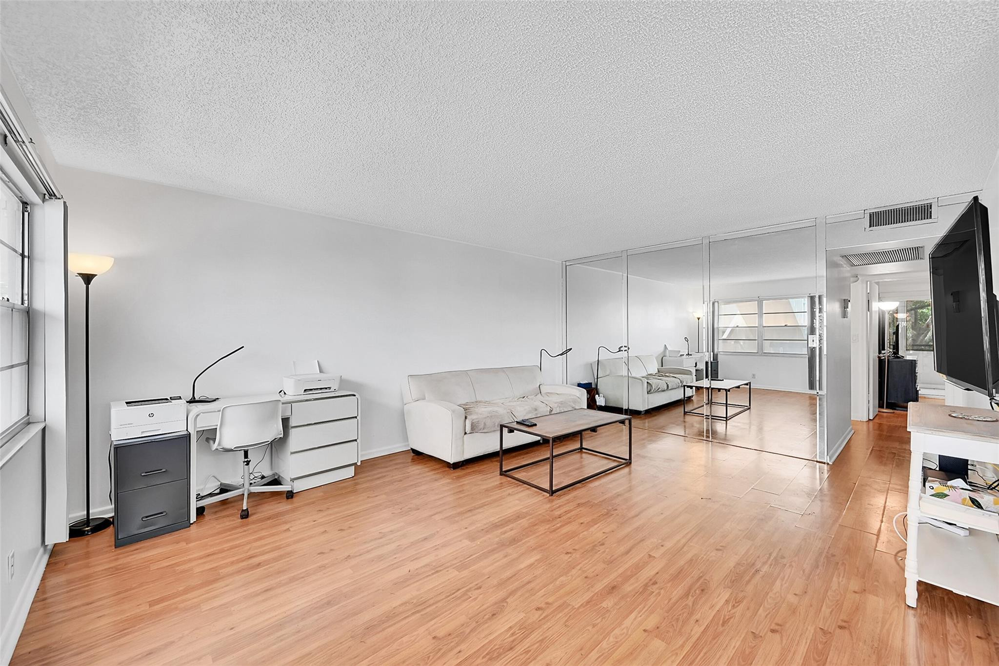 WYNMOOR VILLAGE - Residential