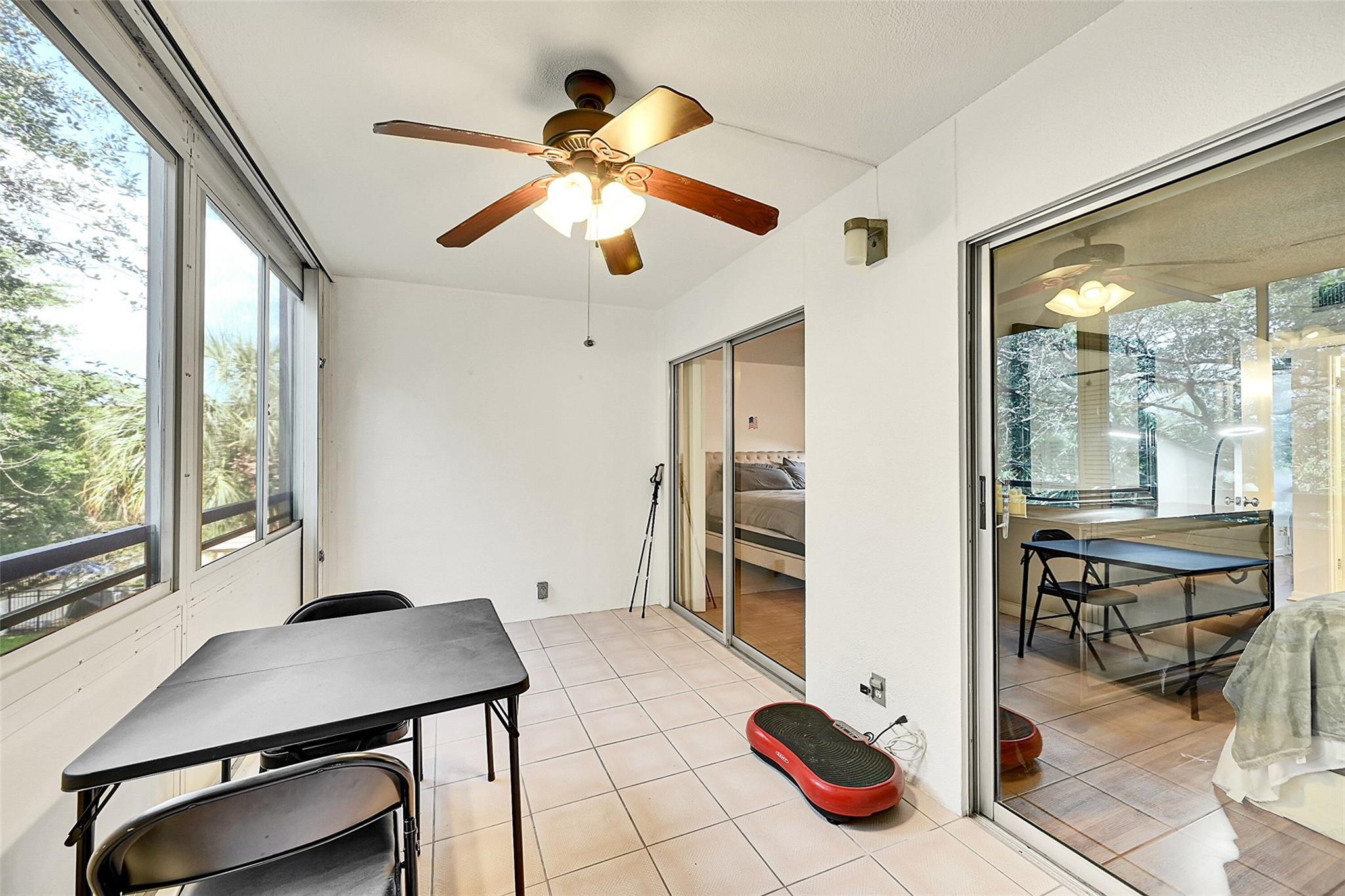 WYNMOOR VILLAGE - Residential