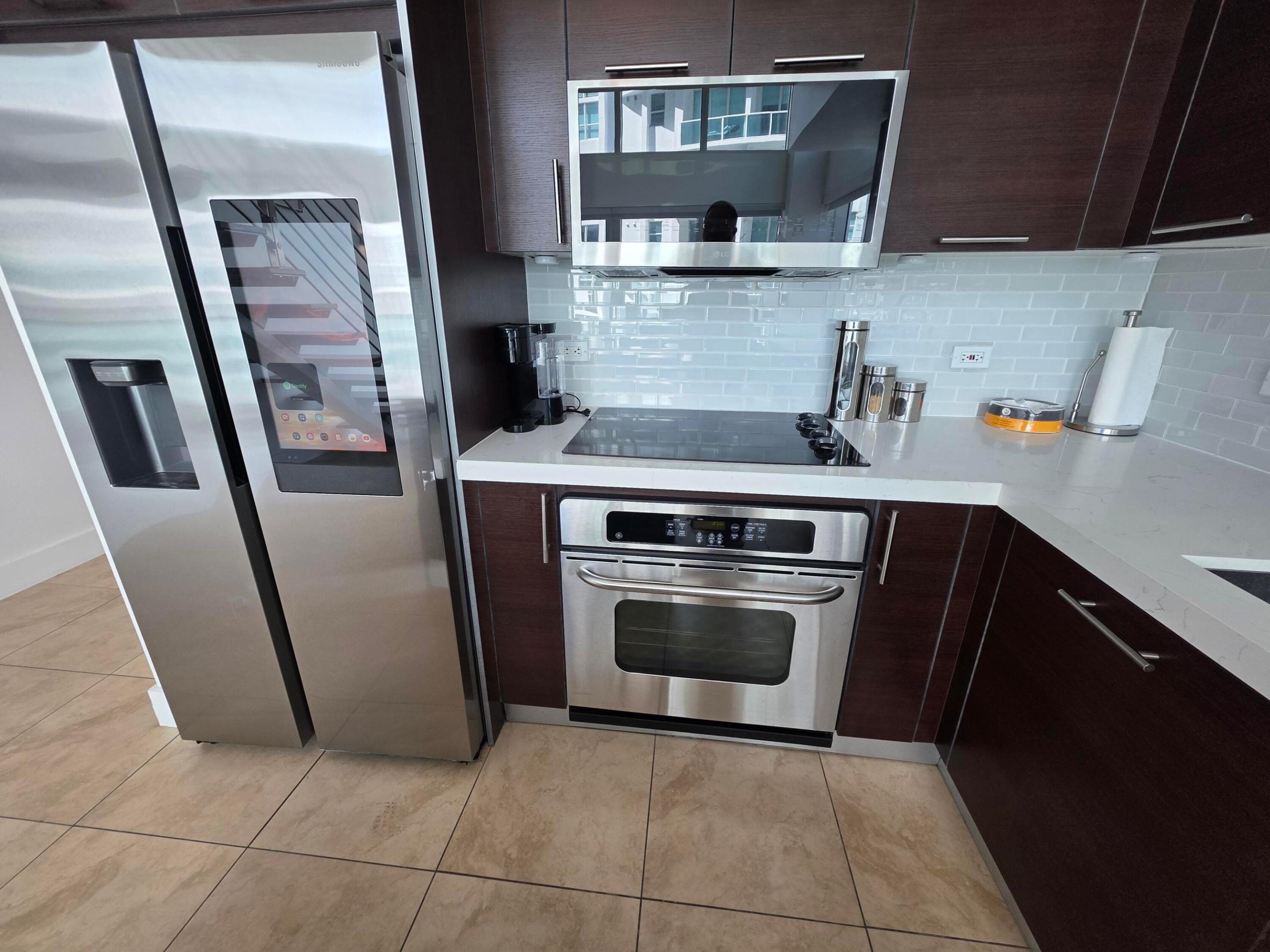 BRICKELL ON THE RIVER S TWR CONDO - Residential Lease