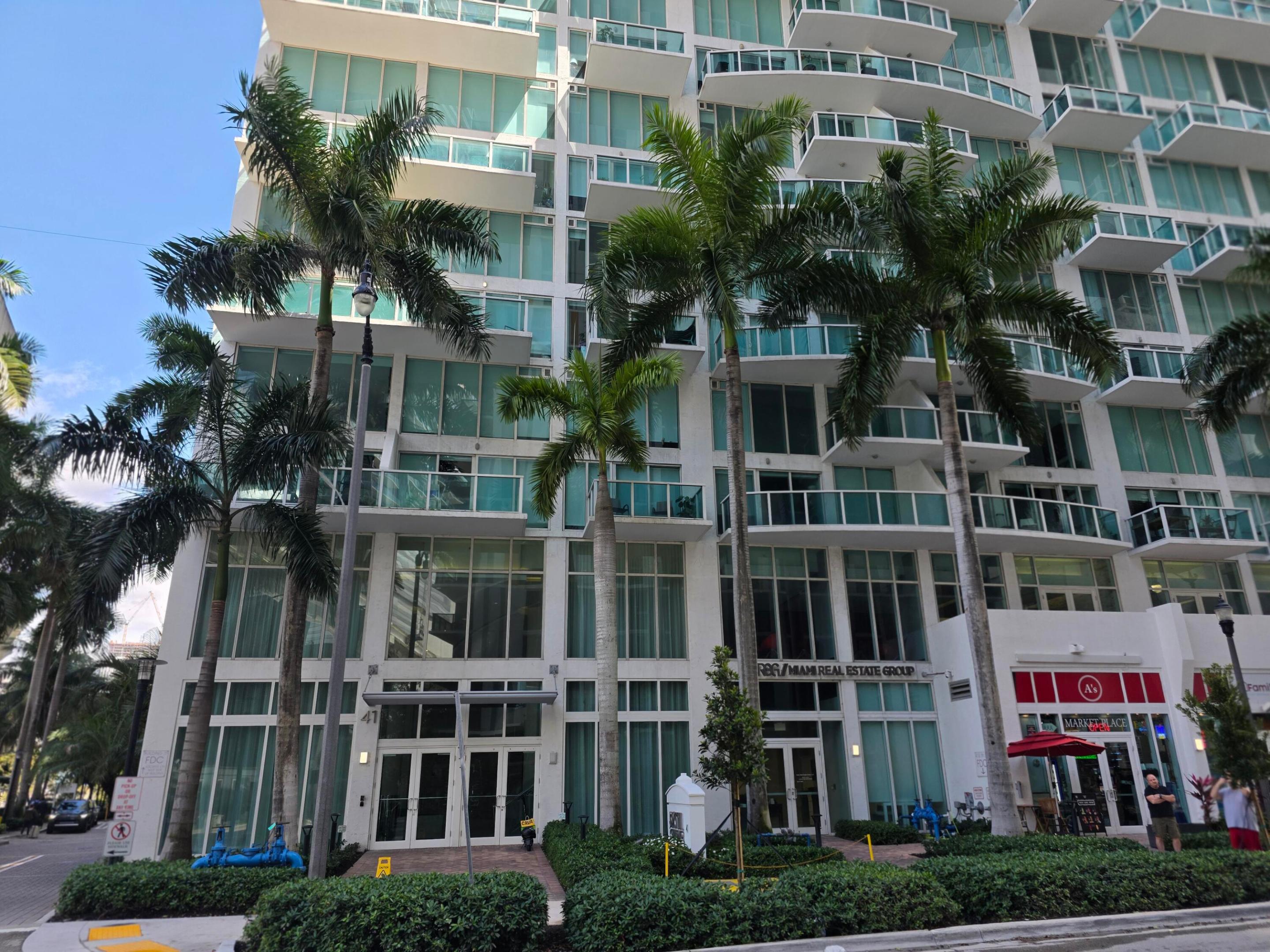BRICKELL ON THE RIVER S TWR CONDO - Residential Lease