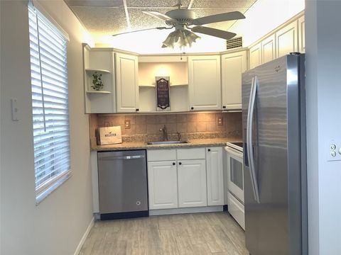 70 Normandy B Delray Beach FL 33484