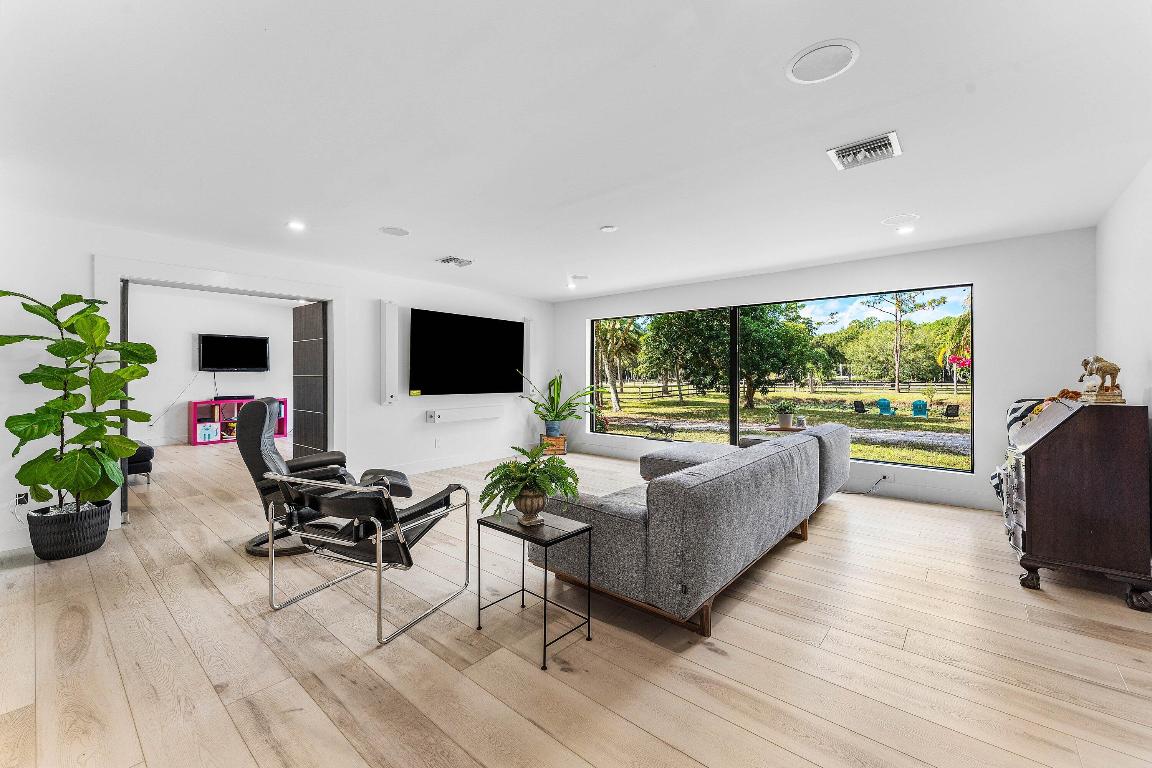 UNINCORPORATED - Residential