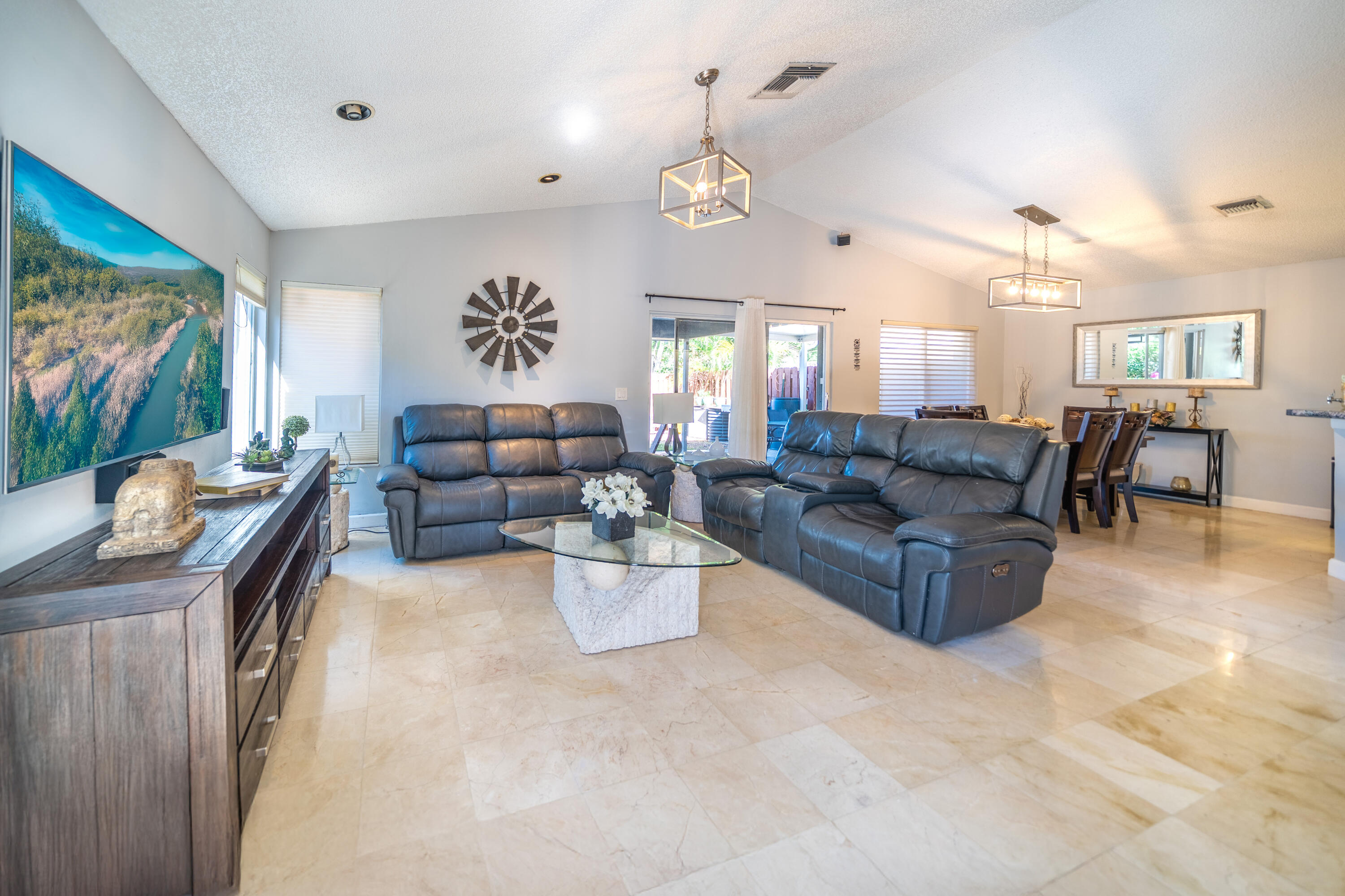 LAKEVIEW HOMES AT - Residential