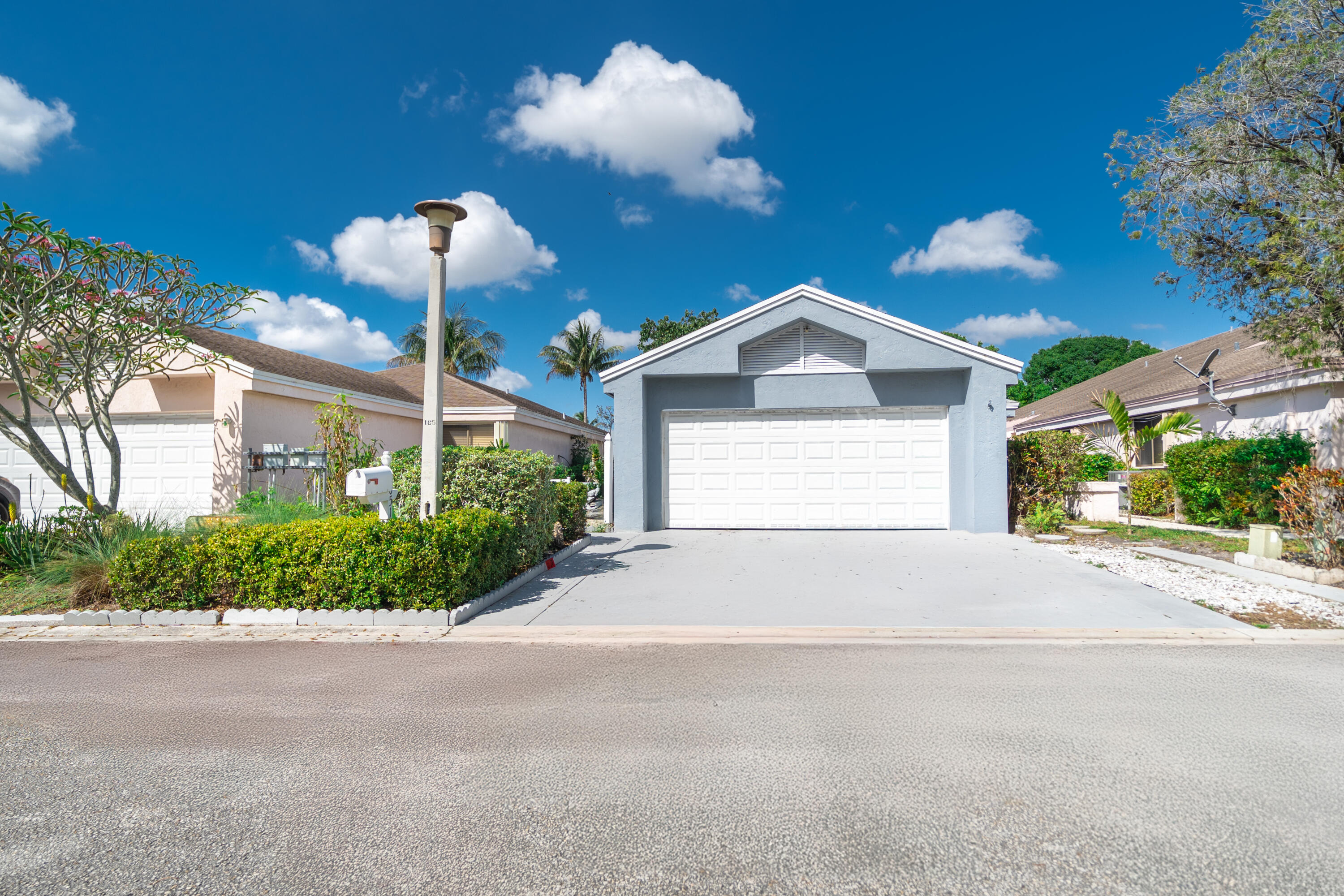 LAKEVIEW HOMES AT - Residential