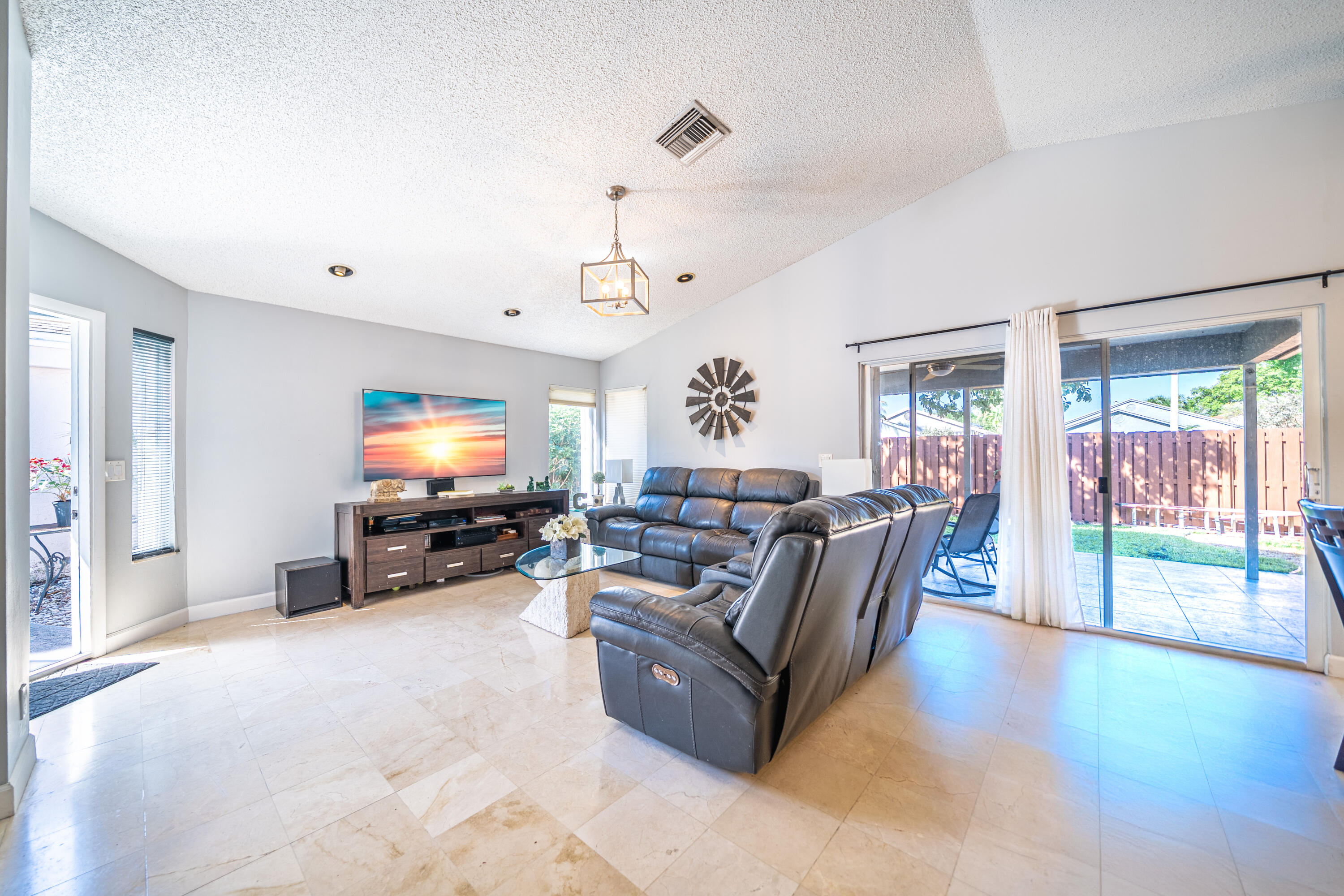 LAKEVIEW HOMES AT - Residential