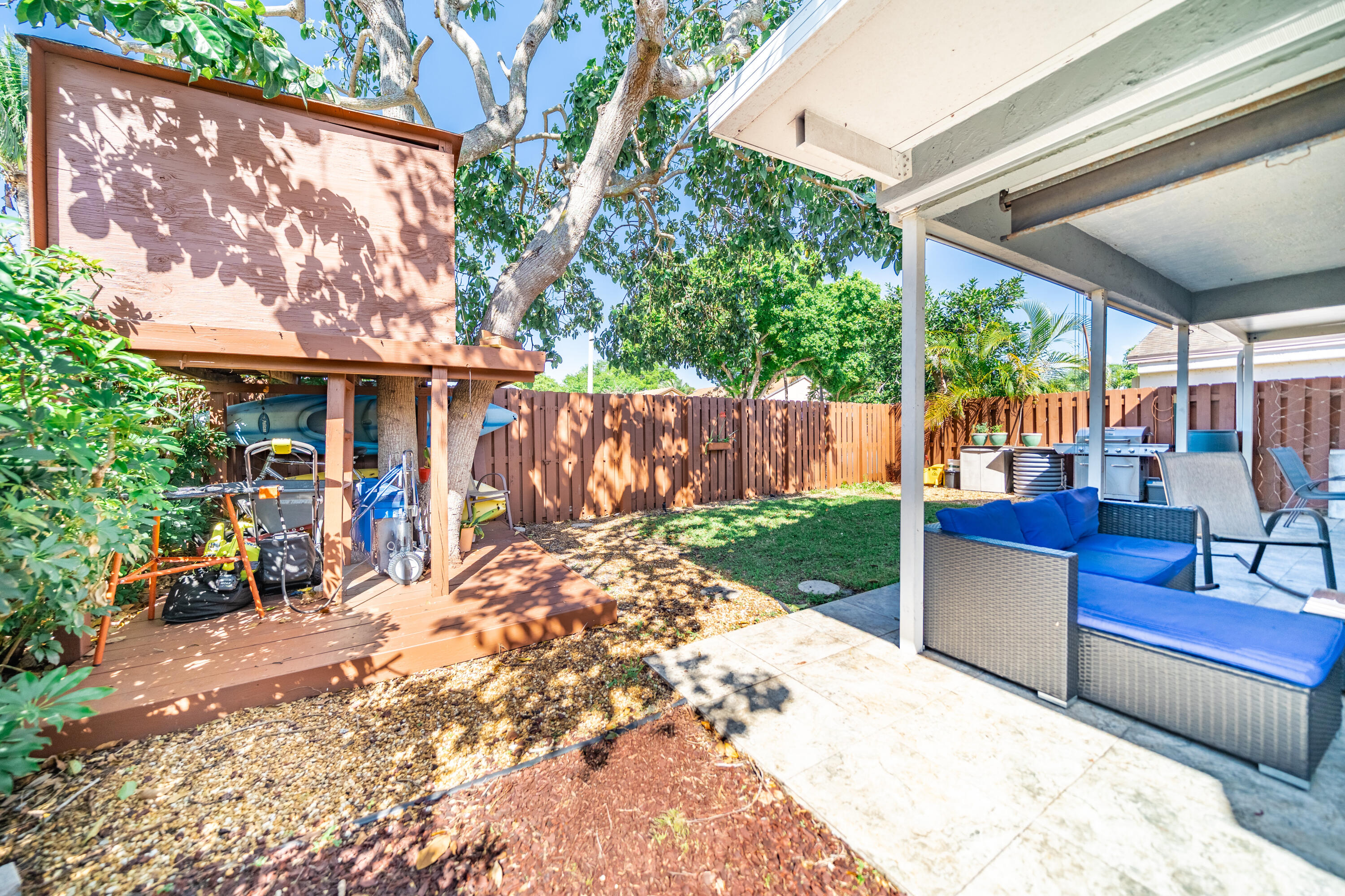 LAKEVIEW HOMES AT - Residential