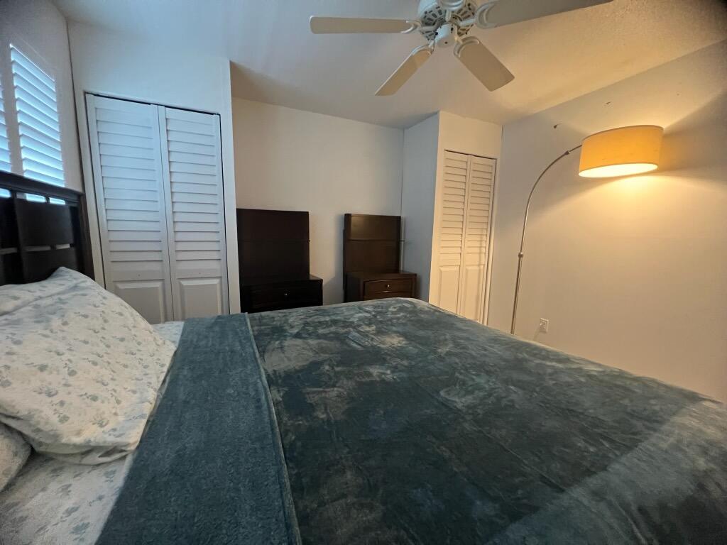 HAMPSHIRE ARMS CONDO APTS LT 181 (LESS W 8.5 FT) A - Residential