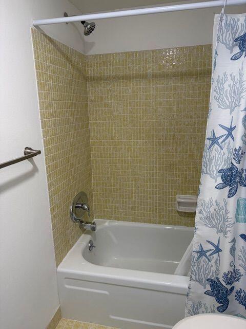 LAKE CLARKE GARDENS CONDO 10 - Residential