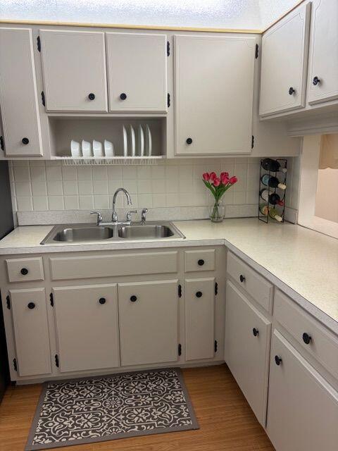 LAKE CLARKE GARDENS CONDO 10 - Residential