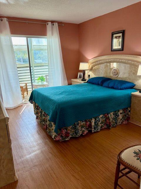 LAKE CLARKE GARDENS CONDO 10 - Residential